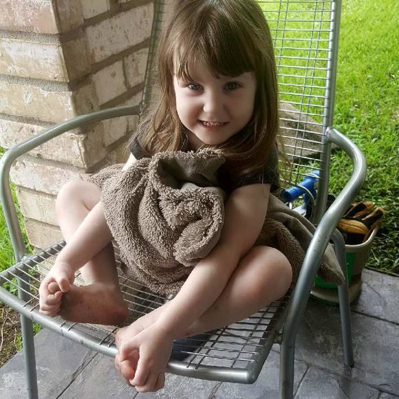 Meet your Posher, Beverly - Picture 1 of 1